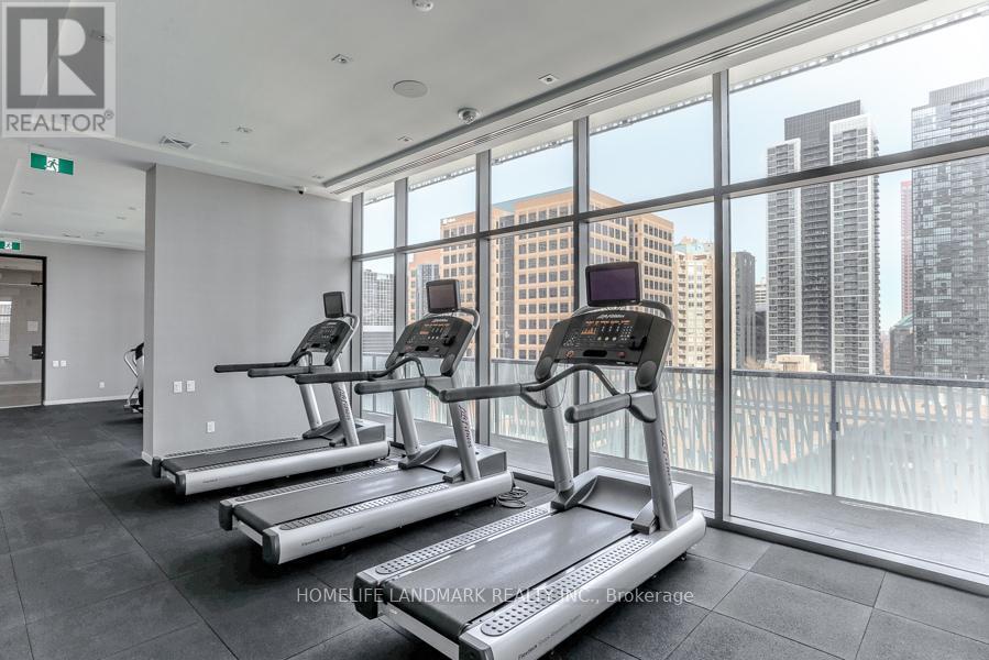#2305 50 CHARLES STREET E - 33