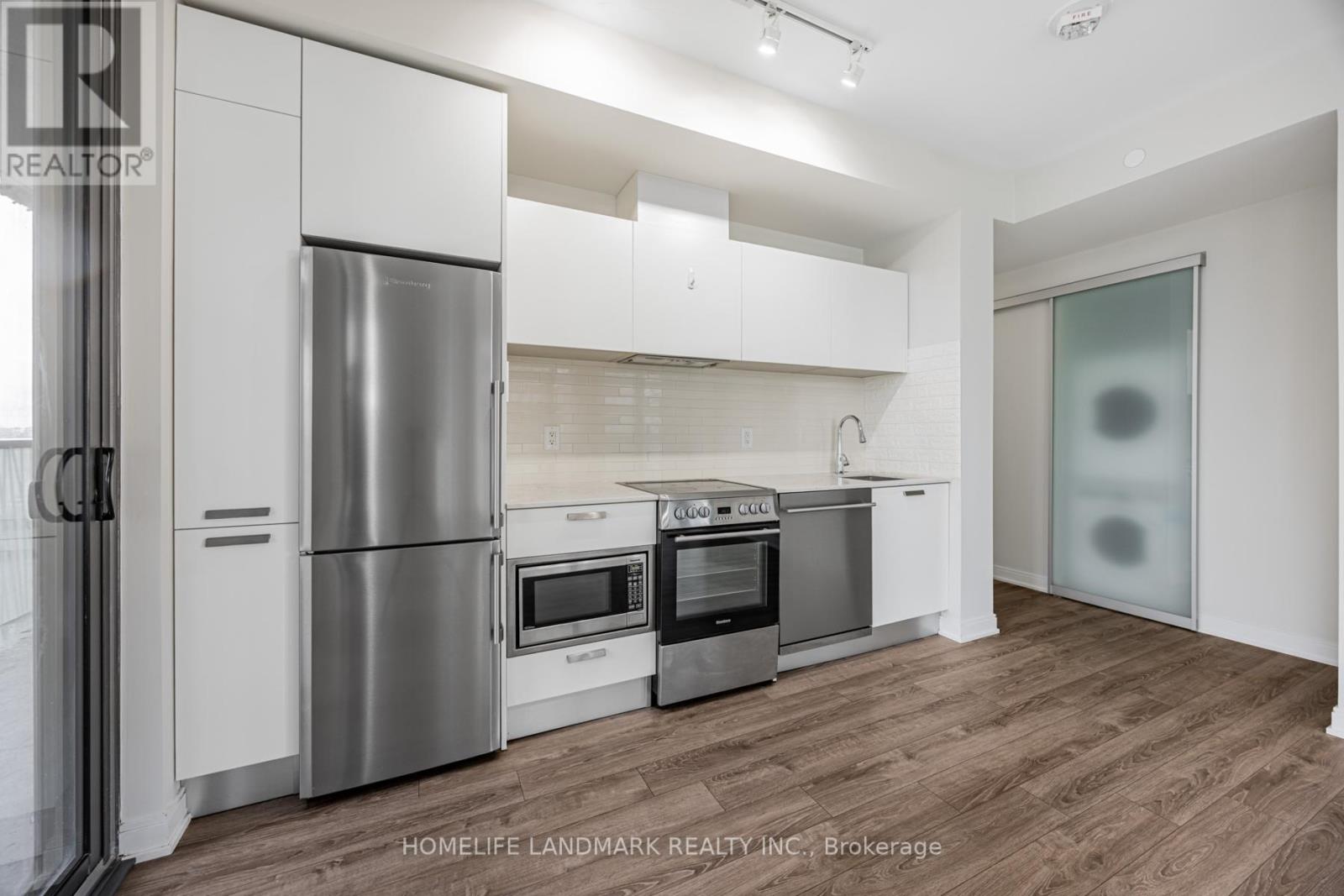 #2305 50 CHARLES STREET E - 8