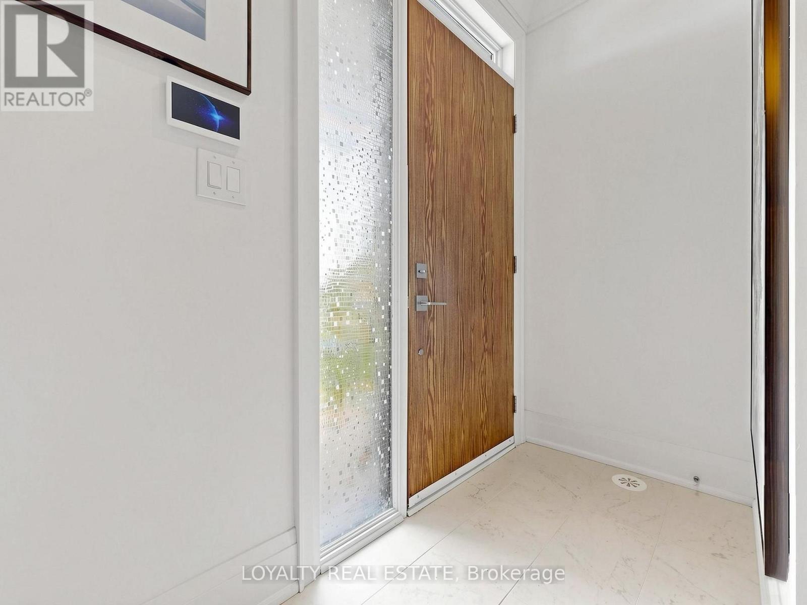 52 SOUTH PARK ROAD - Image 8