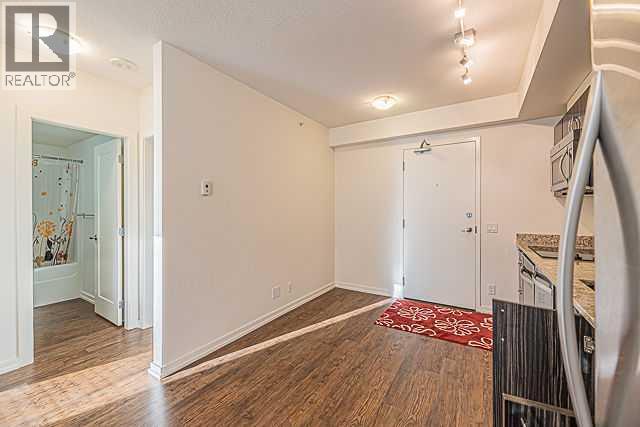 #706 450 8 Avenue SE - 8
