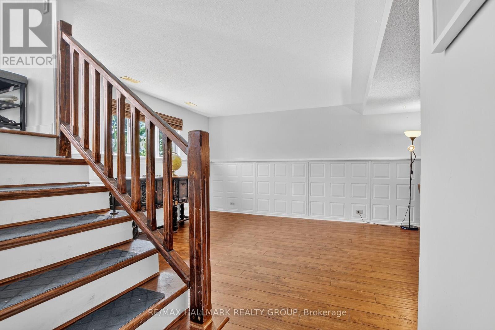 3606 MCBEAN STREET - Image 20