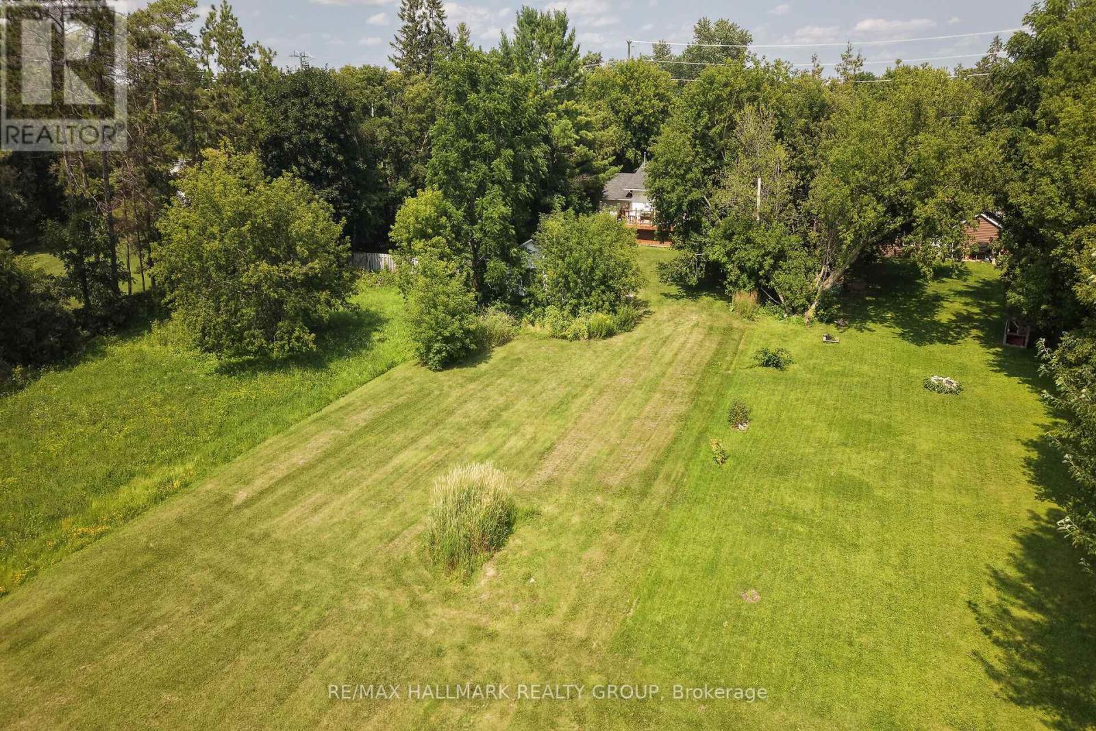 3606 MCBEAN STREET - Image 41