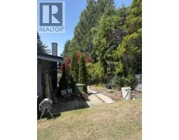 5350 Benner Road, Sechelt, BC V7Z0G7 Photo 27