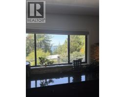5350 Benner Road, Sechelt, BC V7Z0G7 Photo 25