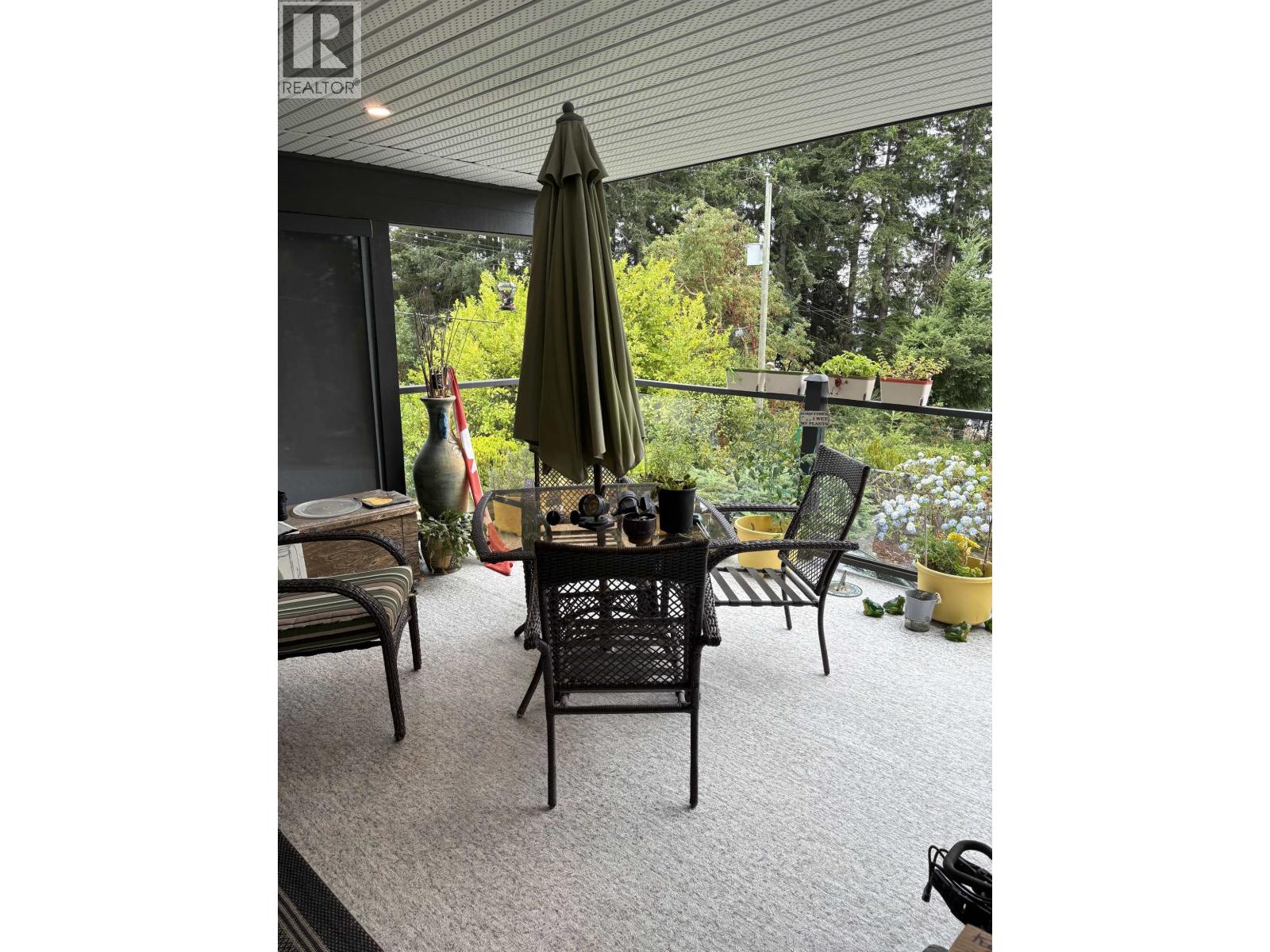 5350 BENNER ROAD, Sechelt