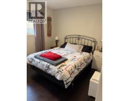 5350 Benner Road, Sechelt, BC V7Z0G7 Photo 11