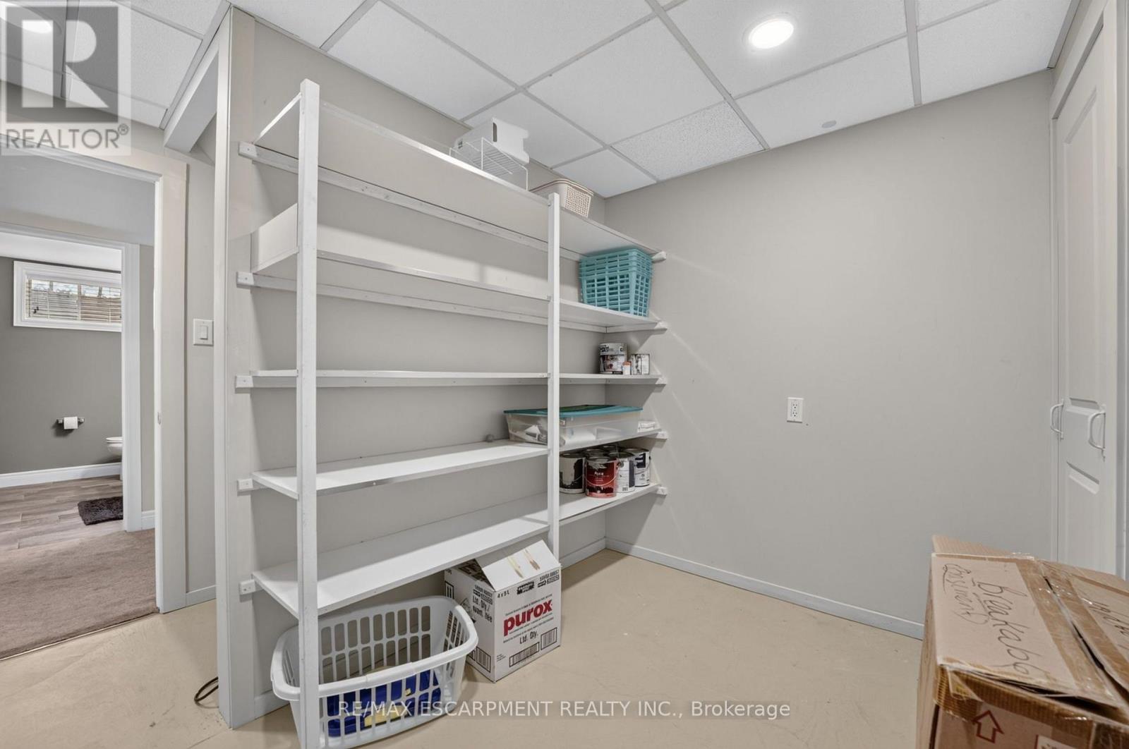25 RICHARD CRESCENT - 31
