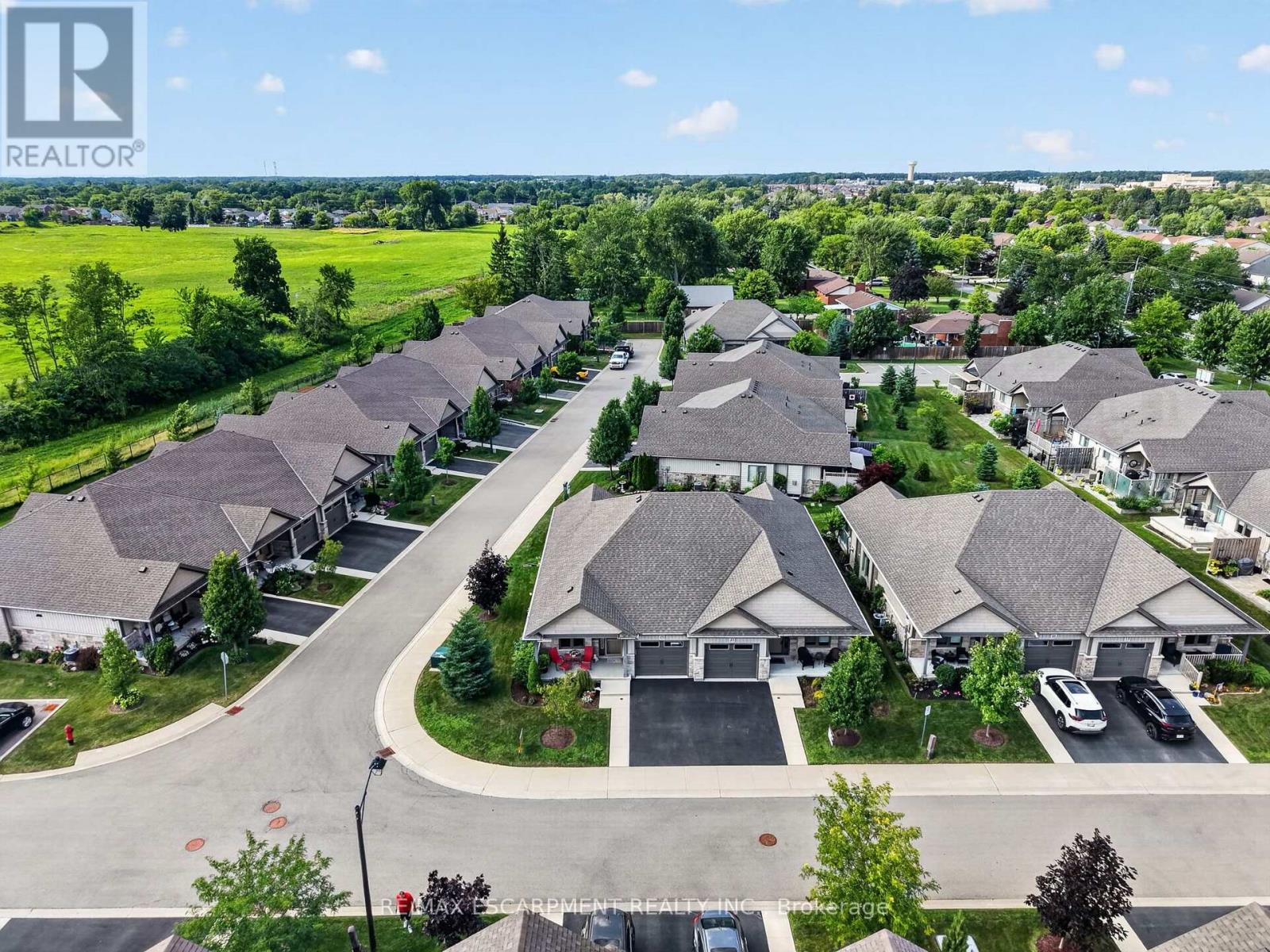 25 RICHARD CRESCENT - 40