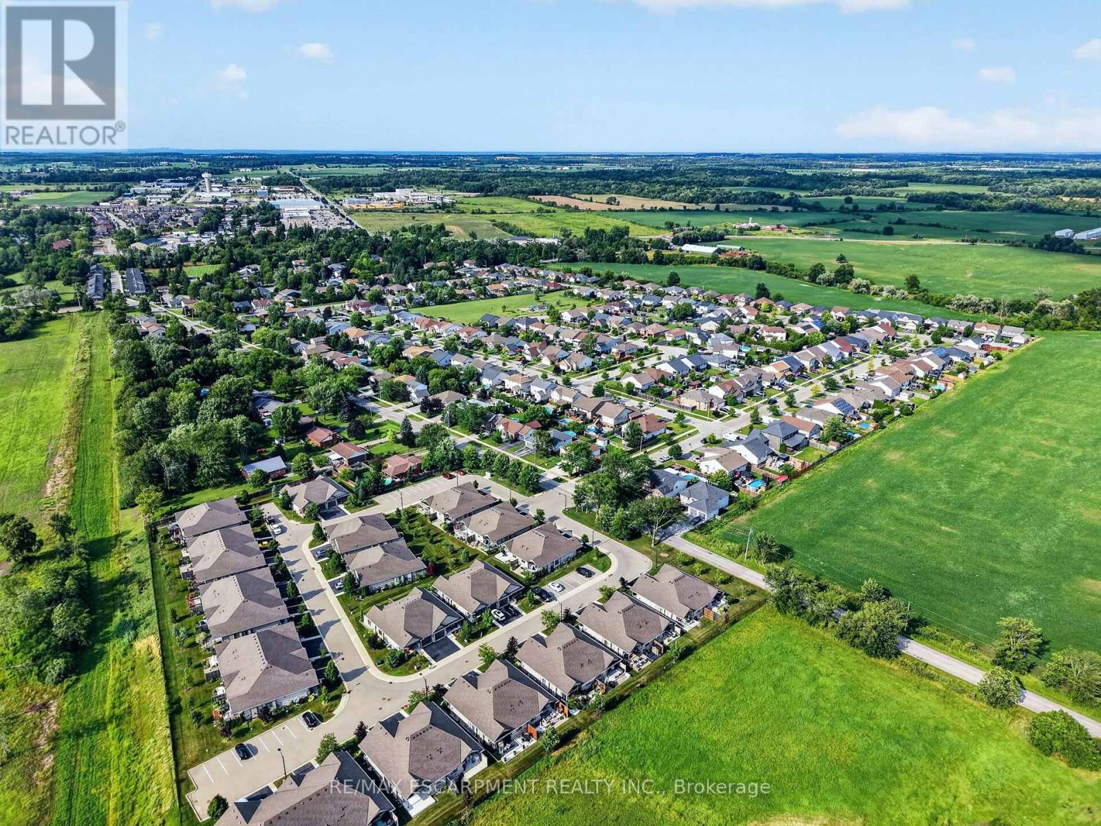 25 RICHARD CRESCENT - 44