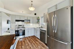 87 Bill Larkin Lane, Winnipeg, MB R2C5N9 Photo 17