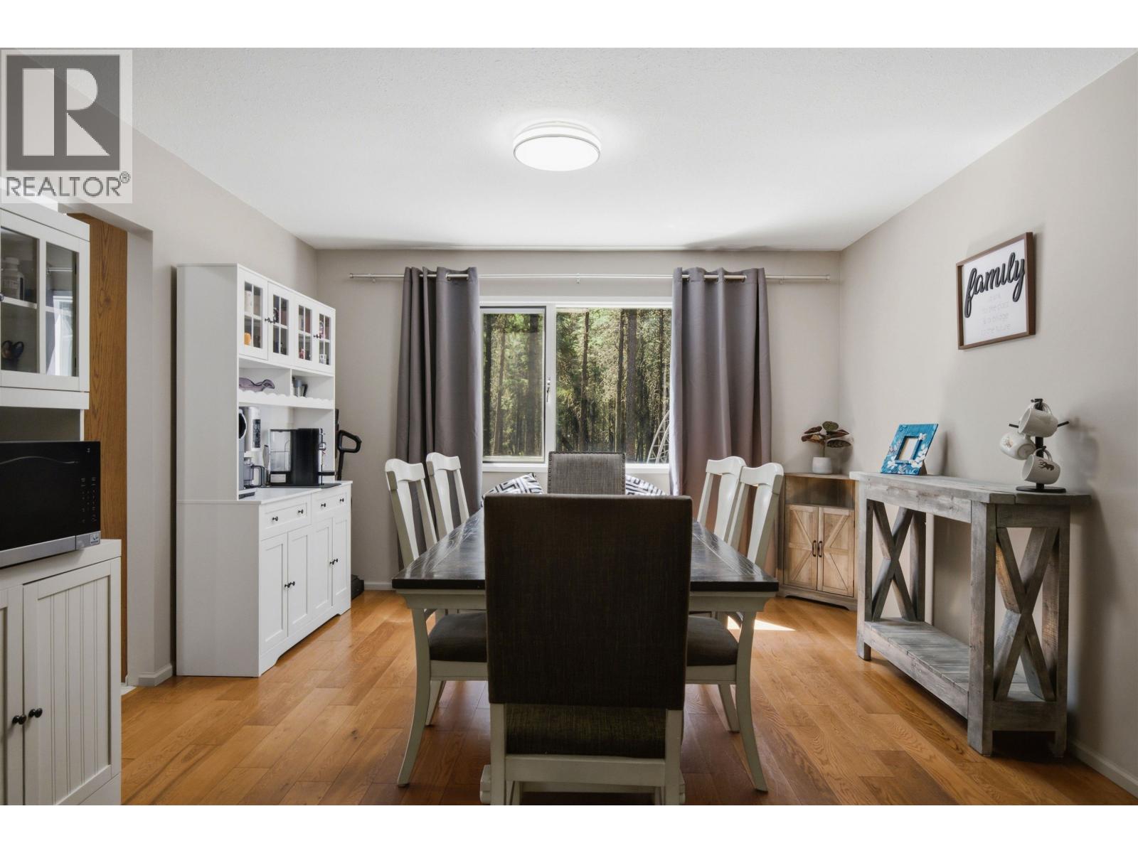 3228 DAVISON ROAD - 12