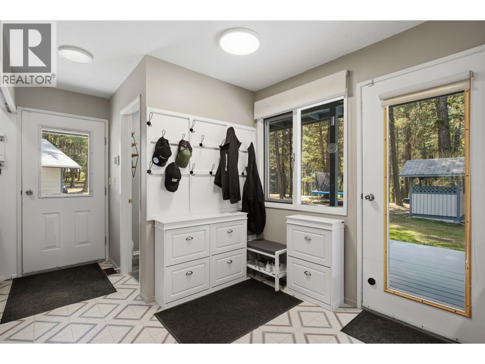 3228 DAVISON ROAD - 13
