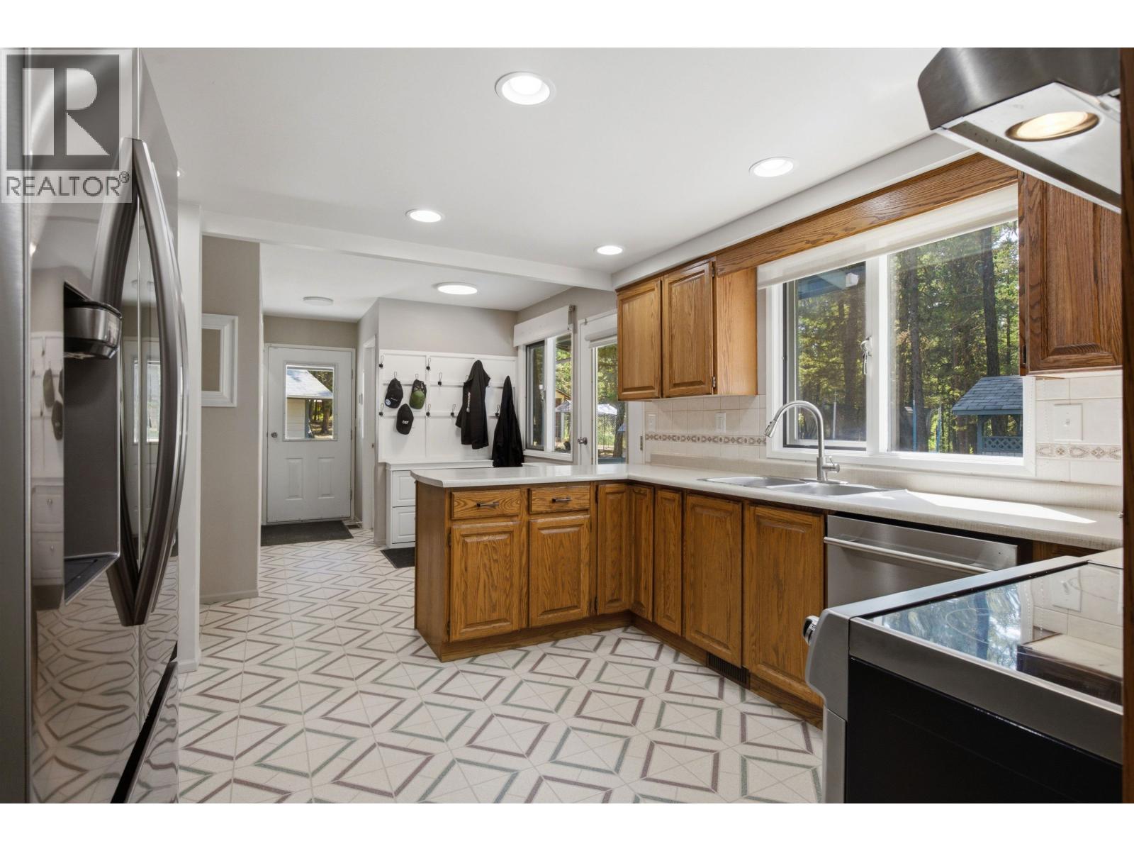 3228 DAVISON ROAD - 15