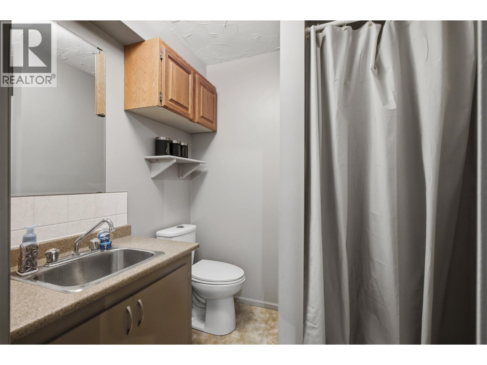 3228 DAVISON ROAD - 24