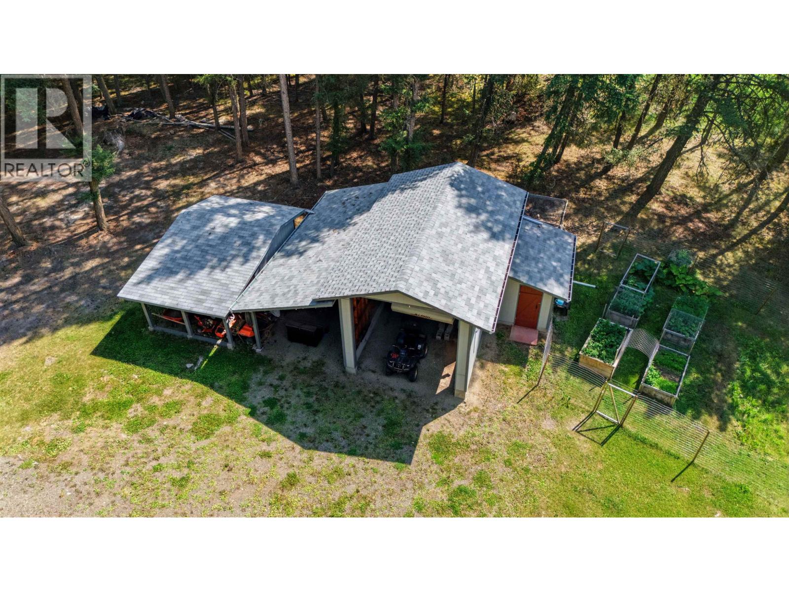 3228 DAVISON ROAD - Image 32