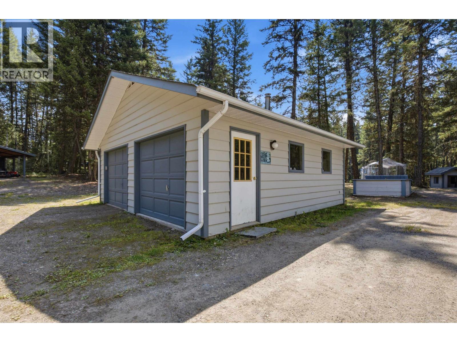 3228 DAVISON ROAD - 29