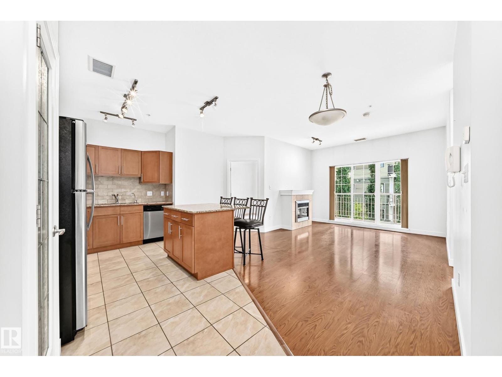 #307 1003 GAULT BV NW, Griesbach, Edmonton photo 5