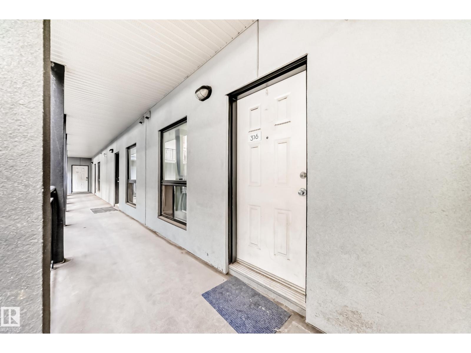 #316 10518 113 ST NW - 24