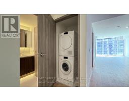 912 - 1 Concord Cityplace Way, Toronto, ON M5V0X3 Photo 16
