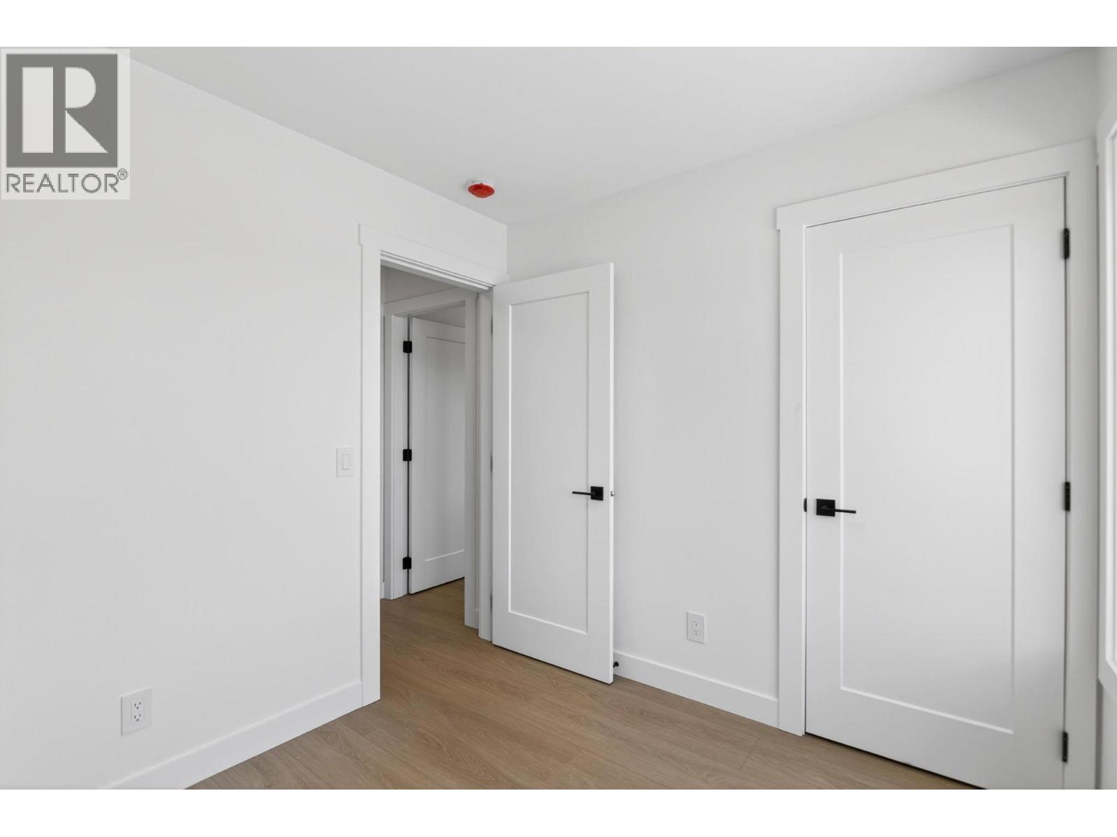 3108 16th Avenue - 31