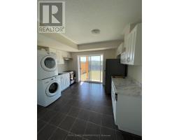 77 Ben Sinclair Avenue, East Gwillimbury, ON L9N0S3 Photo 8