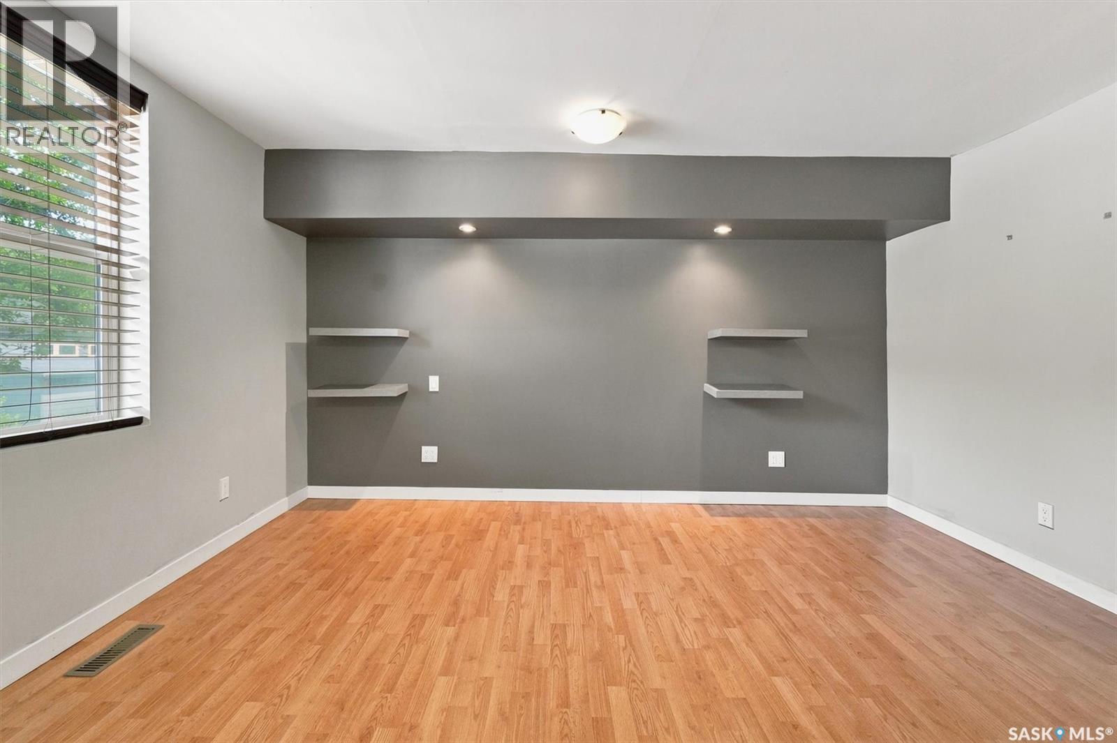 406 27th STREET W - 21