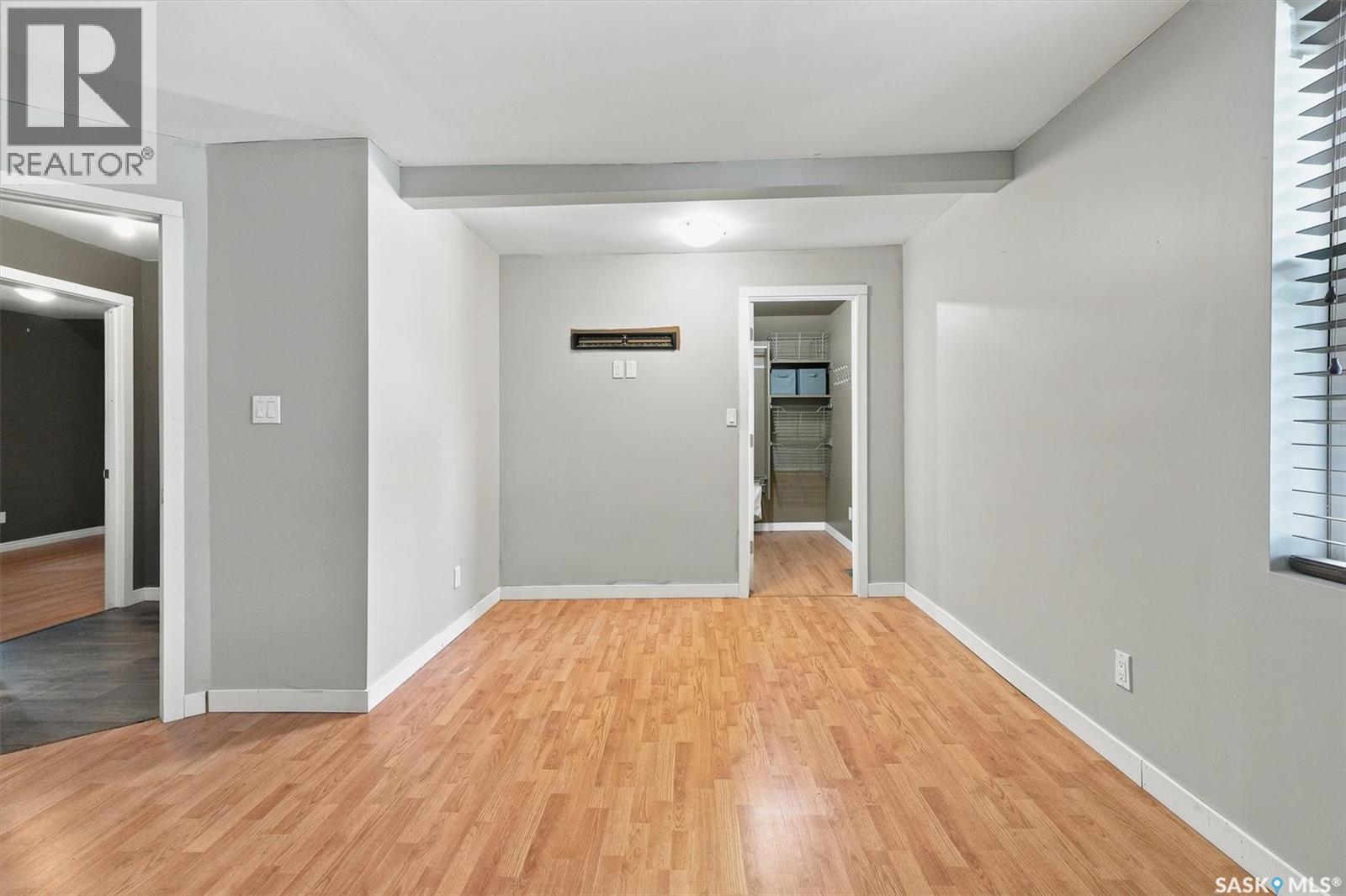 406 27th STREET W - 23