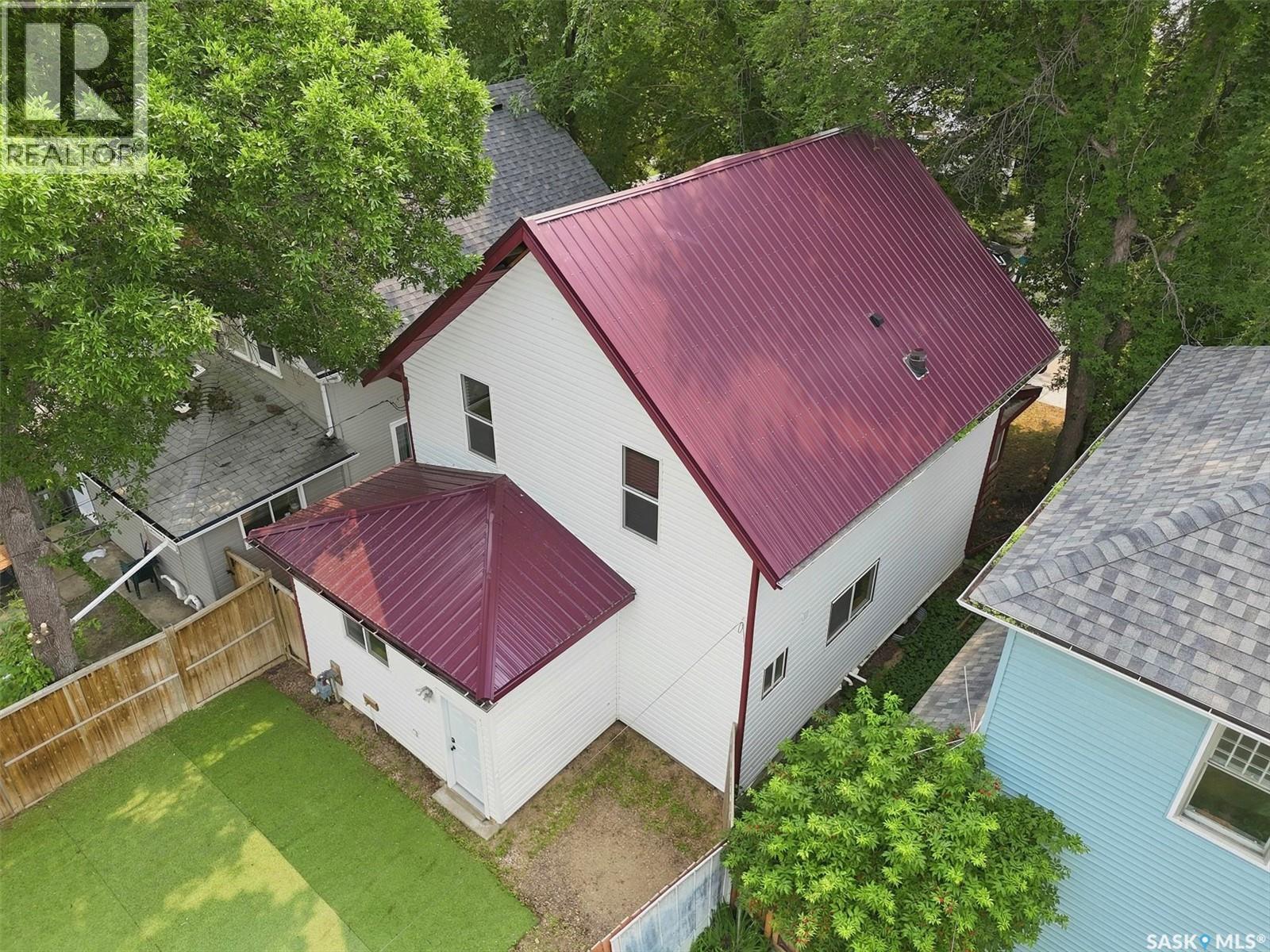 406 27th STREET W, Saskatoon — photo 3