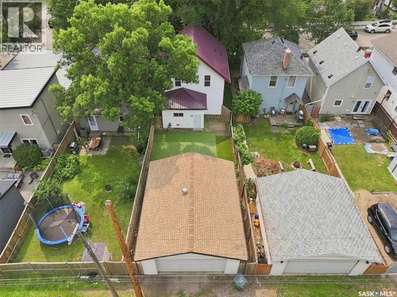406 27th STREET W - 5