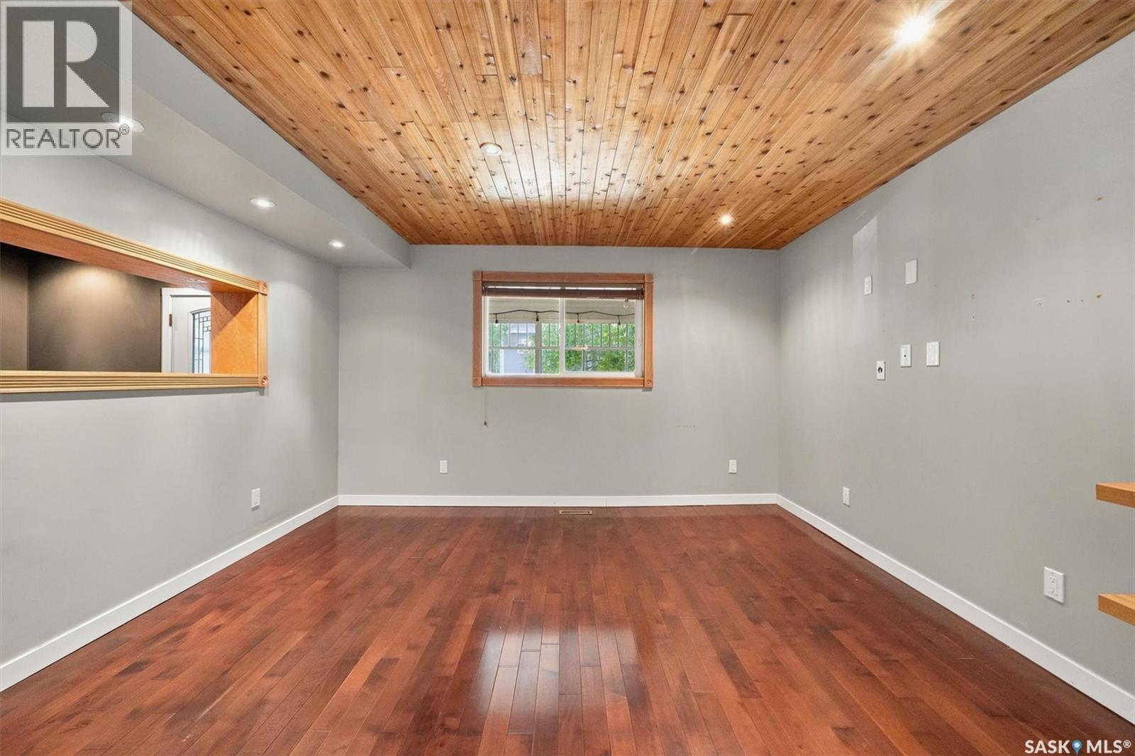 406 27th STREET W - 8