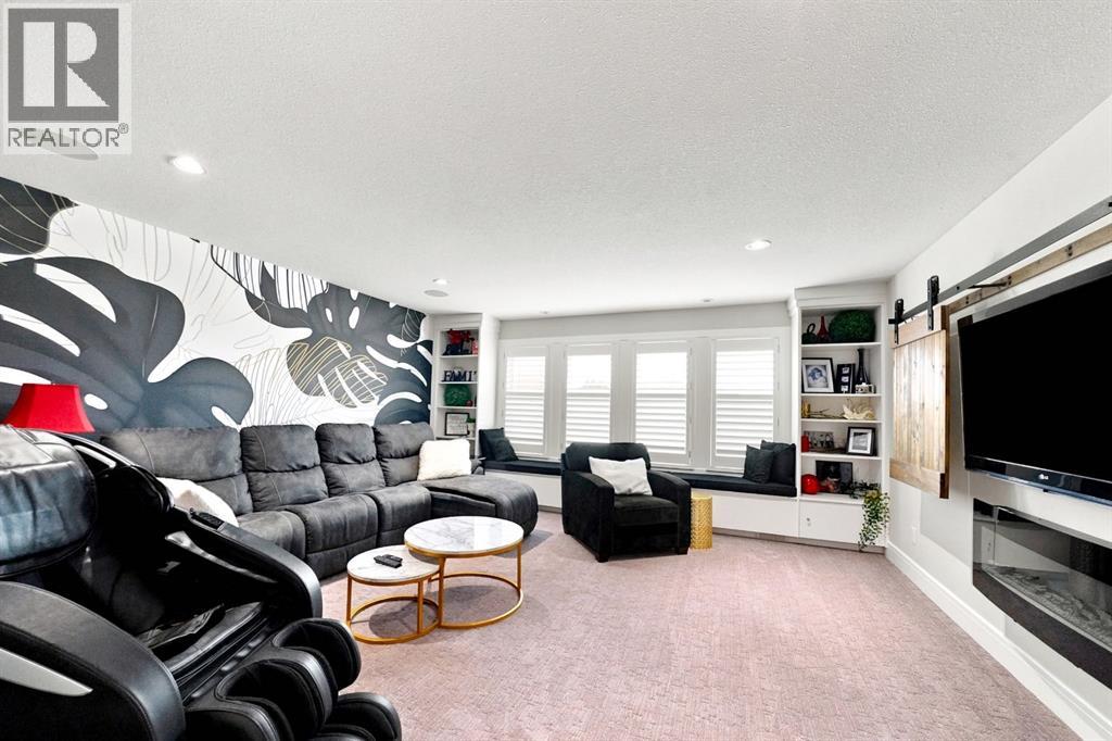 Listing photo – 200 Vancouver Crescent, Red Deer