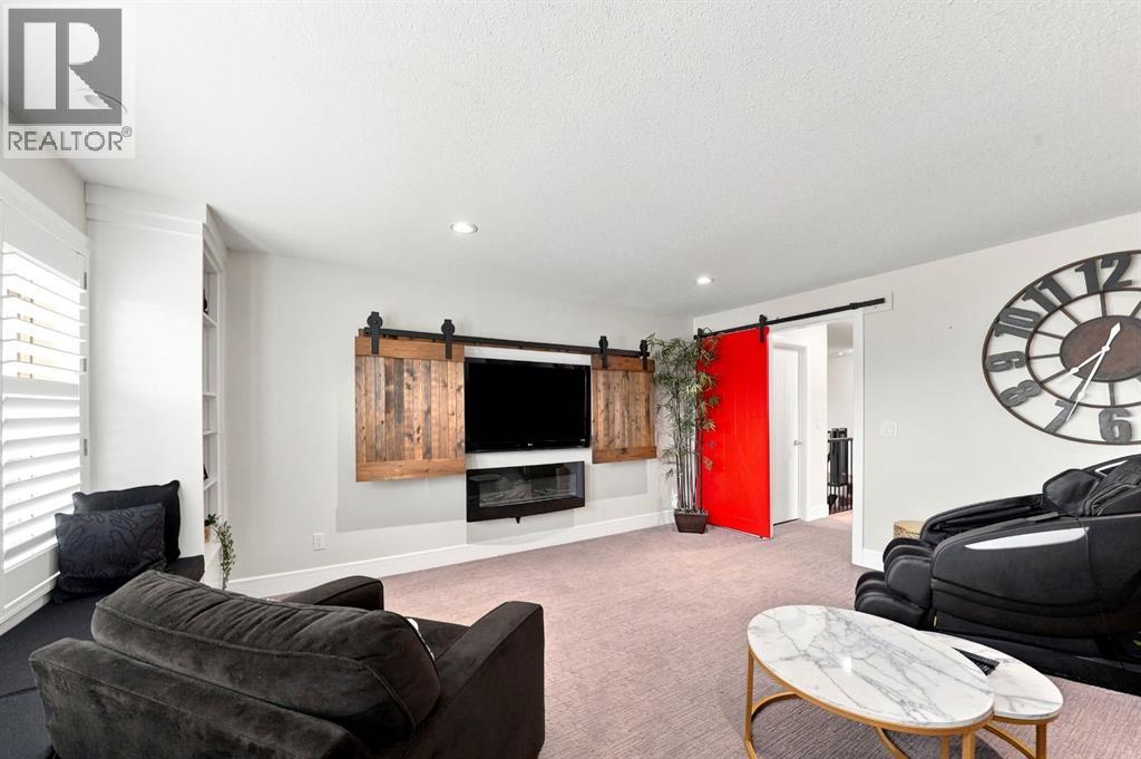 Listing photo – 200 Vancouver Crescent, Red Deer