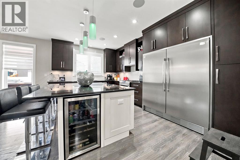 Listing photo – 200 Vancouver Crescent, Red Deer