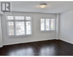 7 Ken Bromley Lane, Clarington, ON L1C0S4 Photo 9