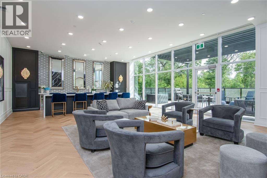 #1106 71 WYNDHAM Street S - 44