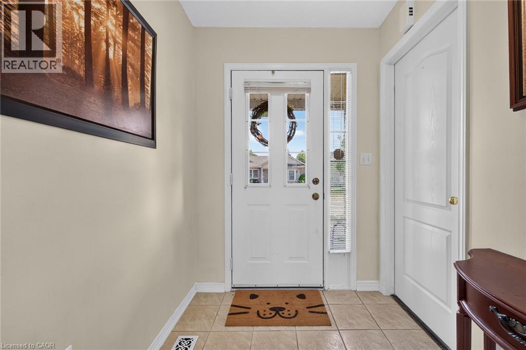 #44 24 KENYON Crescent - 7