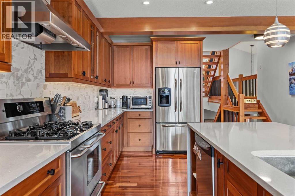 634 4 Street - 9