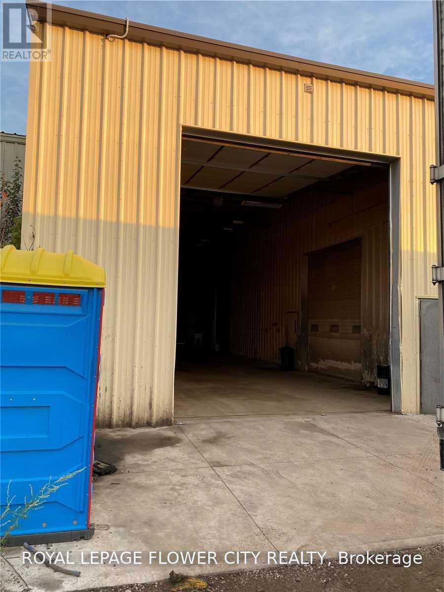 183 RUTHERFORD ROAD S, Brampton (Queen Street Corridor)