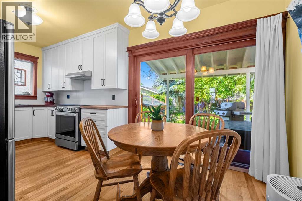2107 9 Street SE - Image 12