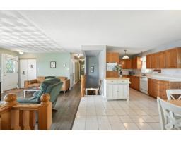 90 Ch. Du Lac-leslie, Litchfield, QC J0X1K0 Photo 13