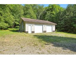 90 Ch. Du Lac-leslie, Litchfield, QC J0X1K0 Photo 23