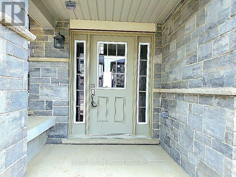 255 RASPBERRY PLACE - 2