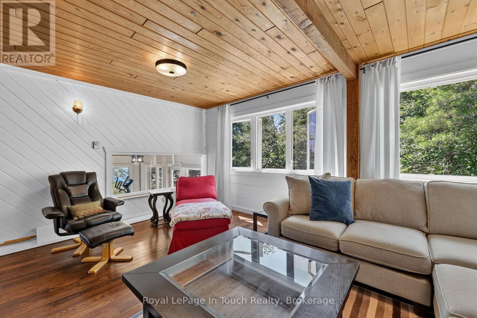 B207 LOT 31 ISLAND ISLAND - 12