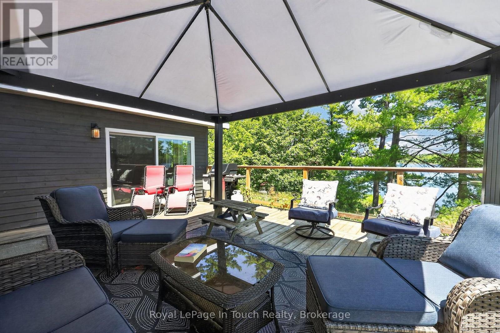 B207 LOT 31 ISLAND ISLAND - 25