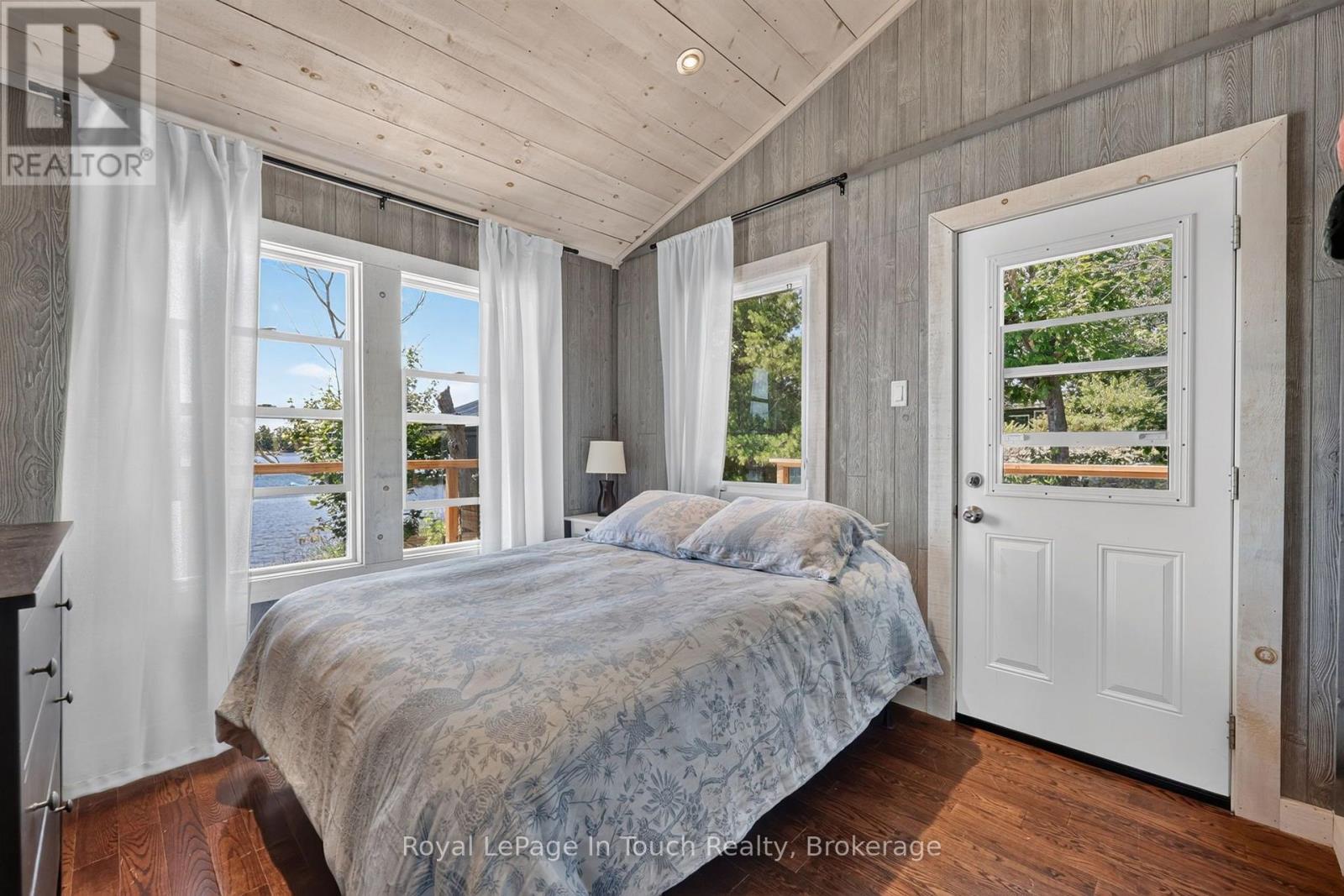 B207 LOT 31 ISLAND ISLAND - 32