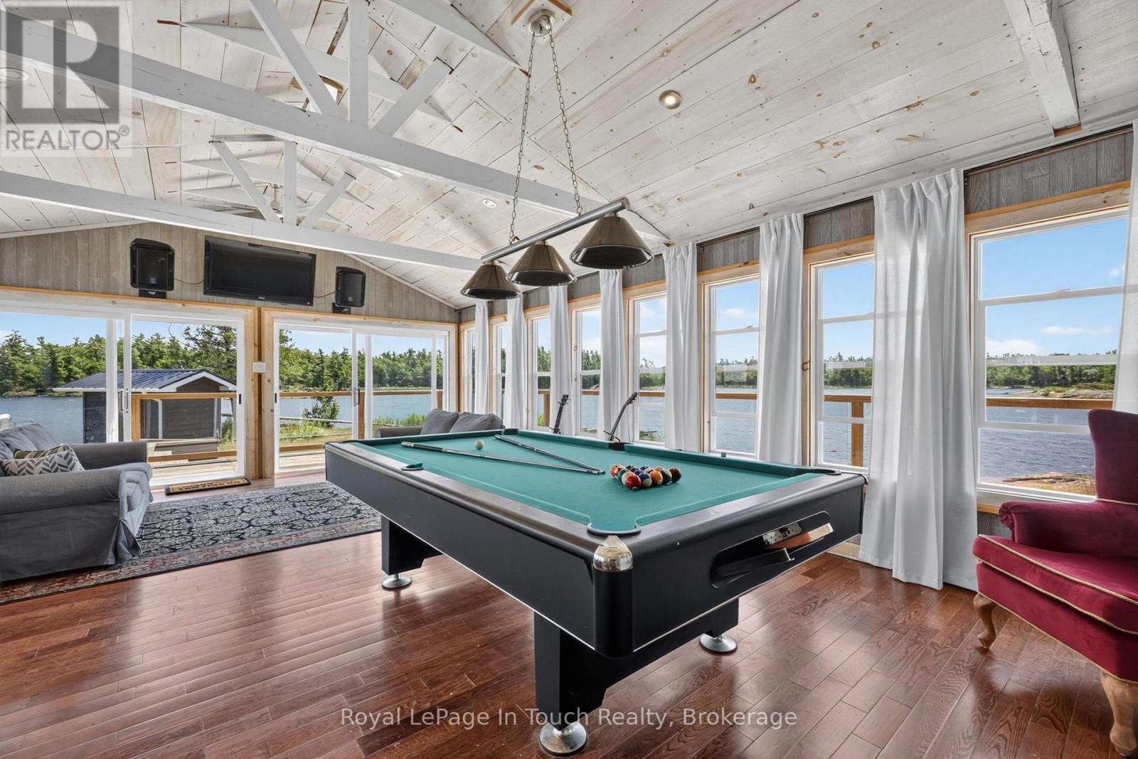 B207 LOT 31 ISLAND ISLAND - 31