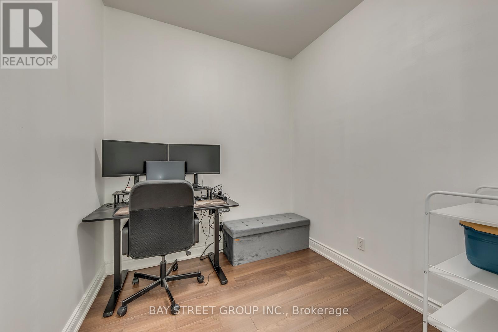 #911 38 CEDARLAND DRIVE - 27