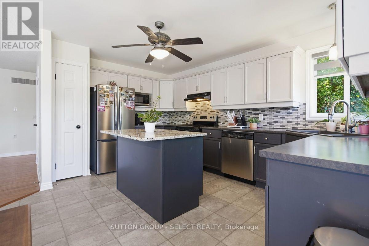 1789 DEVOS DRIVE - Image 16