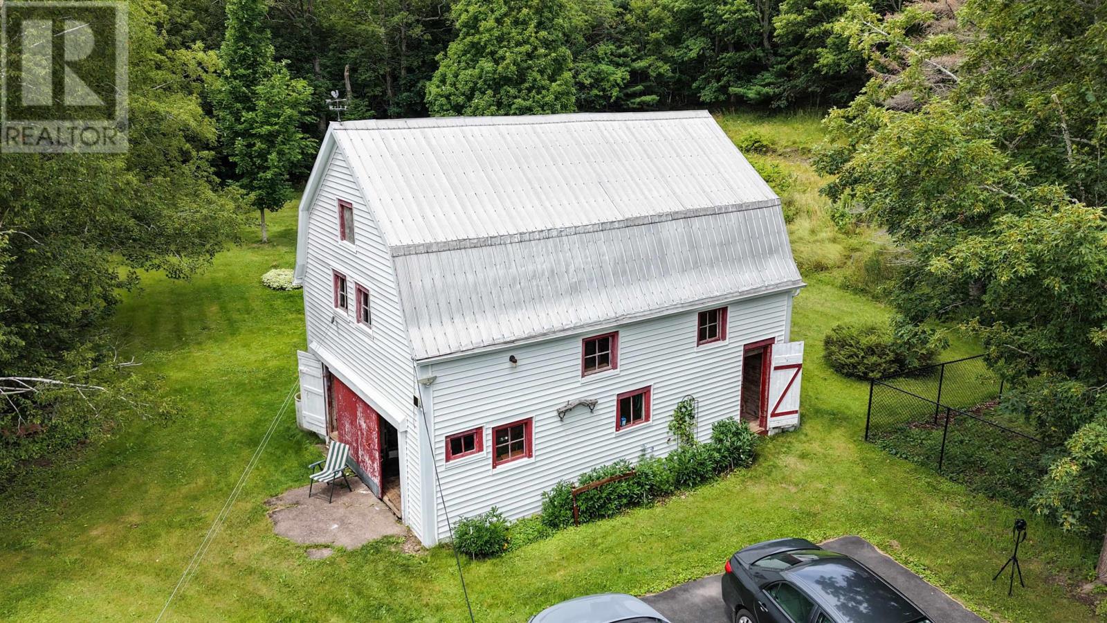 Property 4 of 32 of 4727 Stellarton Trafalgar Road