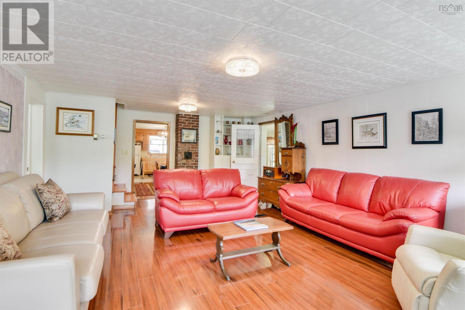 Property 16 of 32 of 4727 Stellarton Trafalgar Road